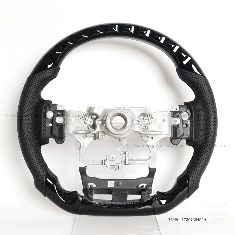 Suitable for Toyota 2024/LC250 Prado, piano black spray-coated D-type sports steering wheel upgrade modification