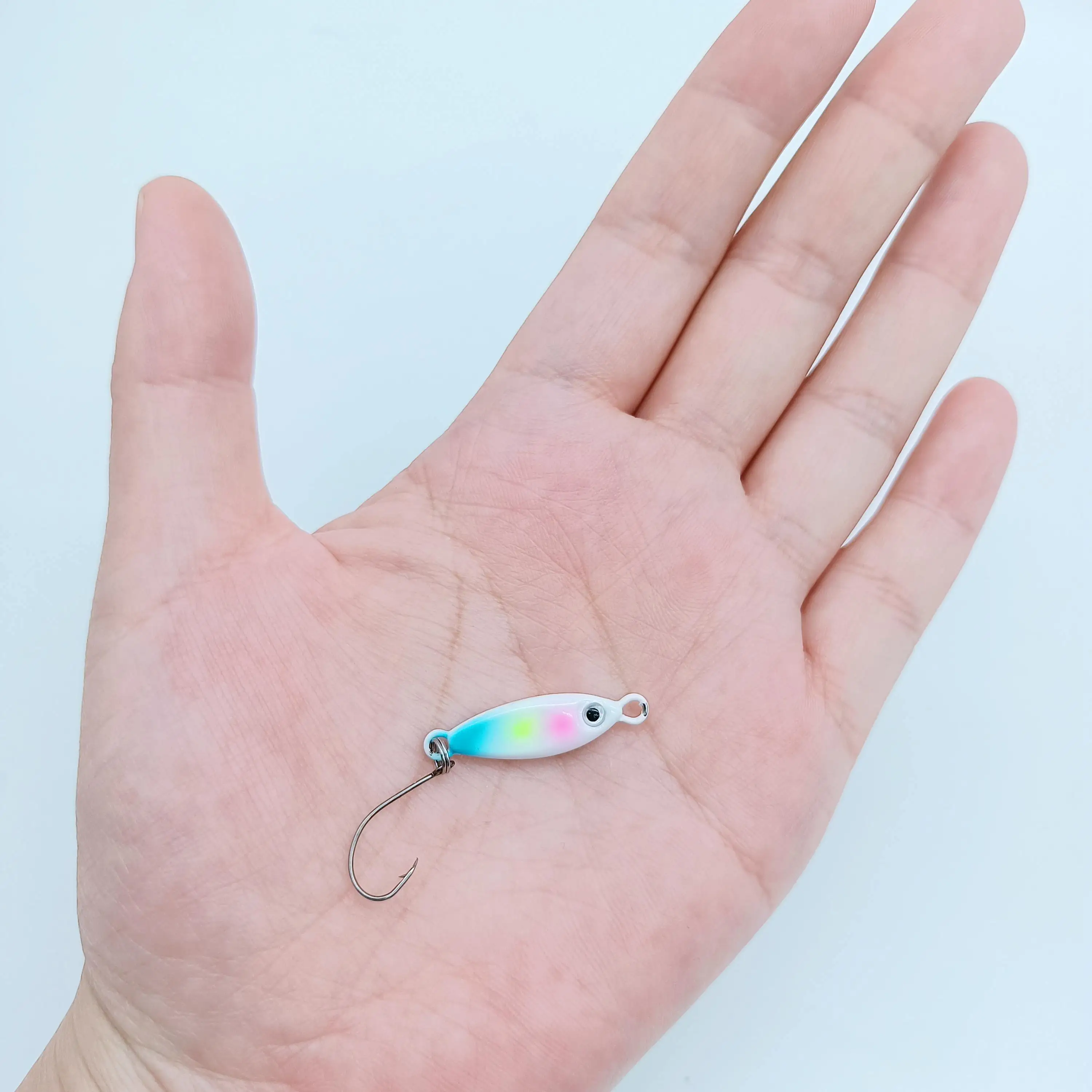 DUODUOYU 1pcs Small Jigs Fishing Lure 3g 5g Metal Jigging Micro Spoon Trout Isca Artificial Hard Bait Fishing Equipment