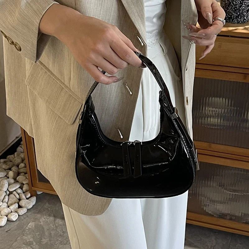

Classic Parisian Fashion Diaper Bags For Ladies Elegant Leather Shoulder Bag Large Capacity Simple Luxury Brand Trendy