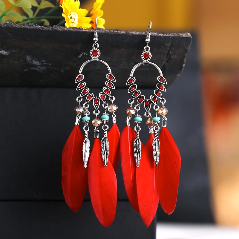 Ethnic Unique Green Feather Earrings for Women Vintage Boho Long Rhinestone Bead Dangle Earring Party Wedding Pendiente Mujer