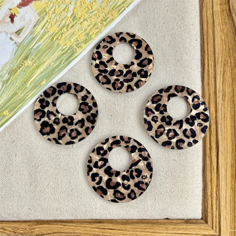 

Wholesale 50pcs/lot color leopard print geometry rounds shape acrylic beads diy jewelry garment hair accessory