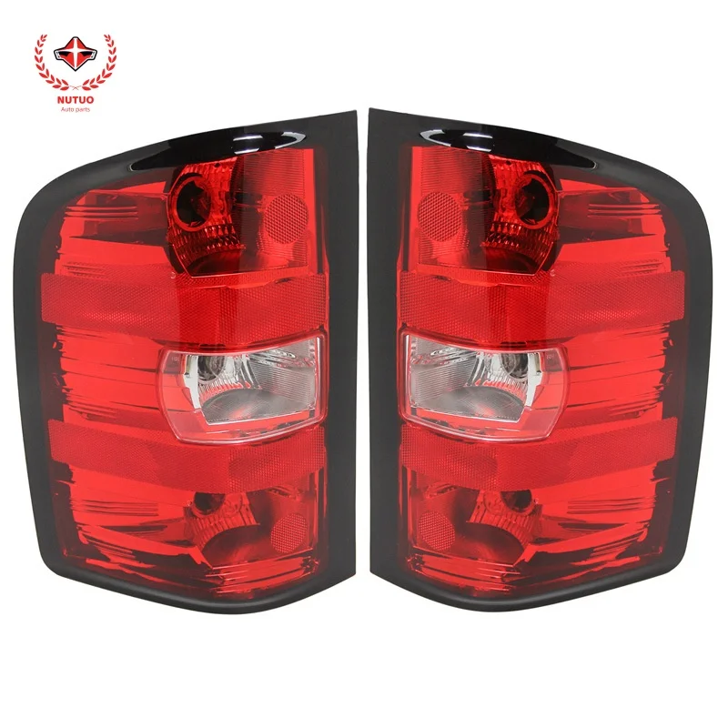 Suitable for Chevrolet 07-13 Silverado taillight Solod original halogen assembly black border version