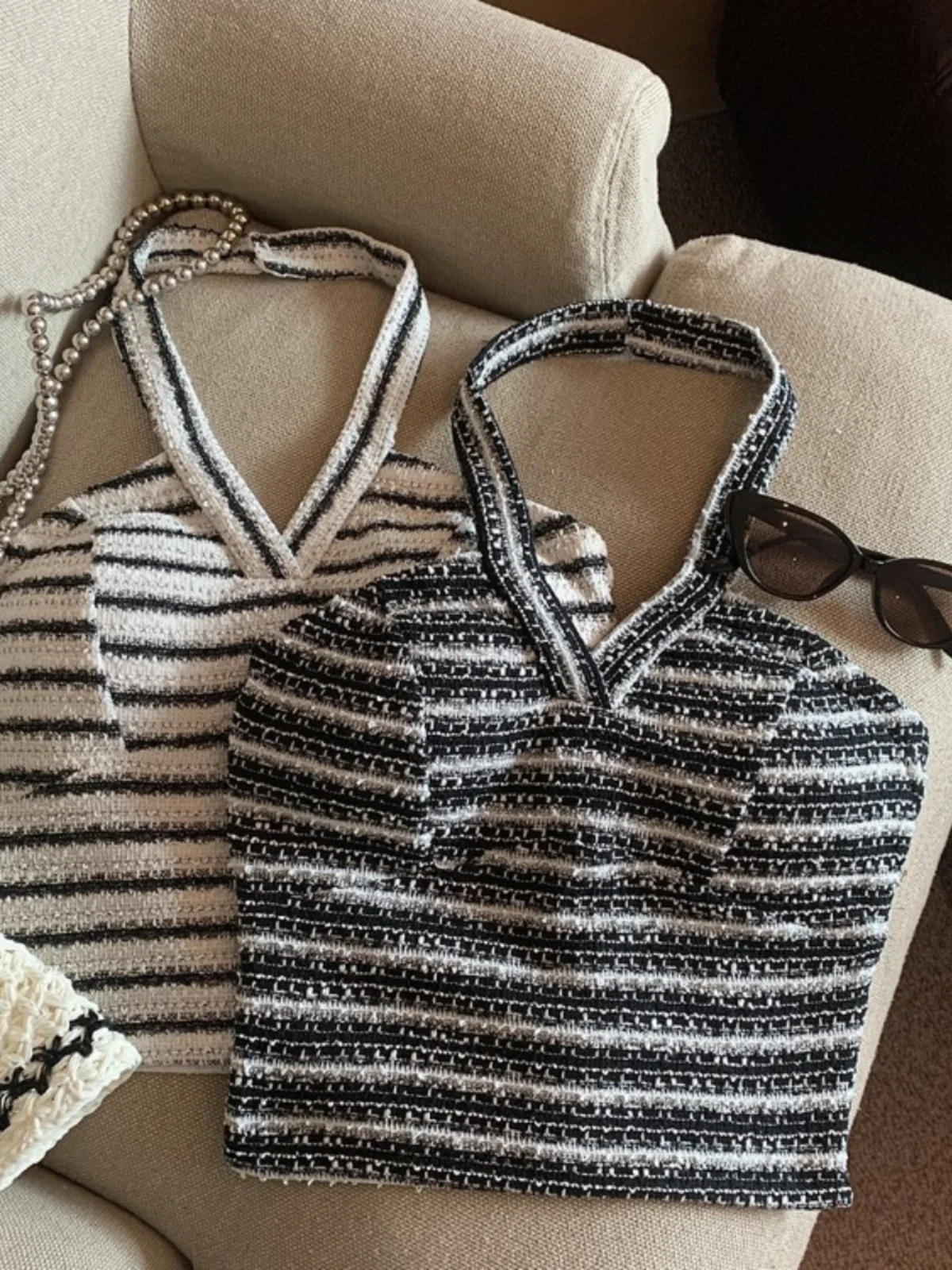 

Emily Clud Pure Desire Sle oulder Bared Crop Top Women's Strap Vest Sexy Girl Wrap Chest Ne Hanging Design Silk Material