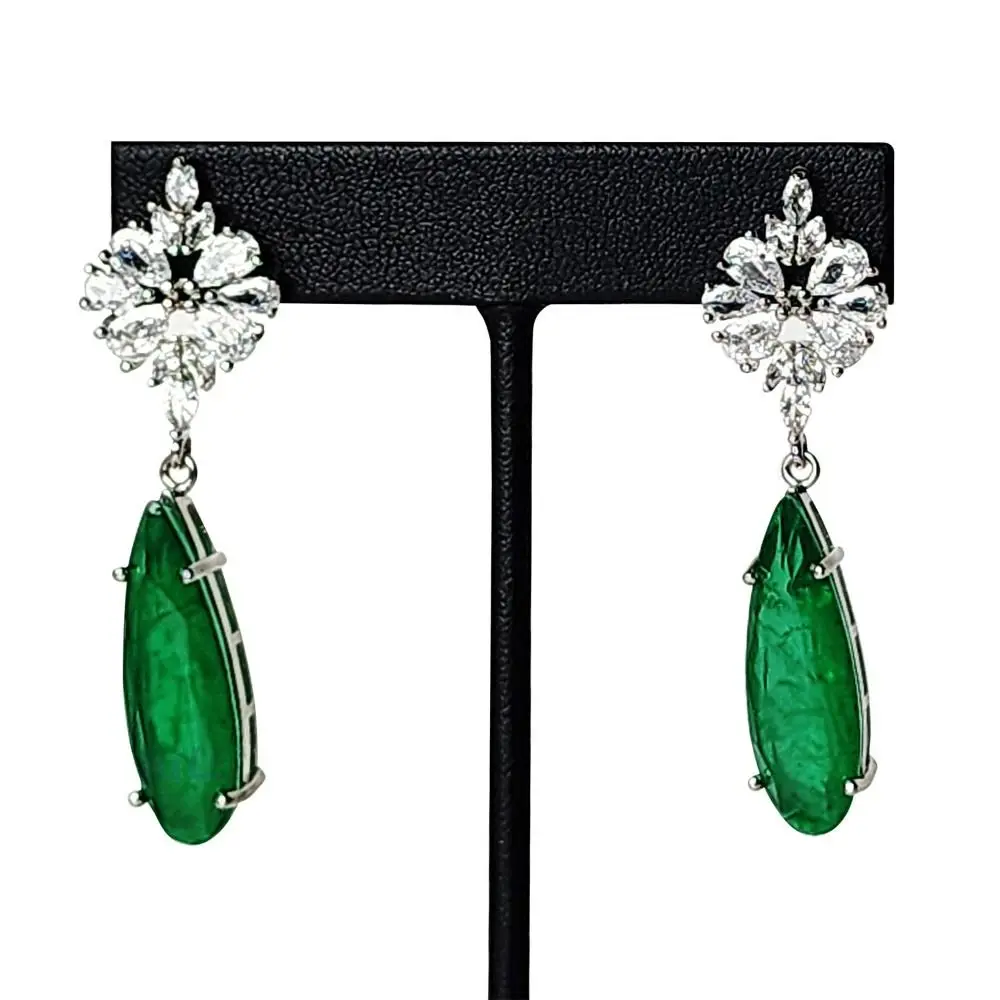 حامل عرض القرط على شكل حرف T، رف عرض المجوهرات المتدفقة باللون الأسود، طبقة واحدة، 3 ارتفاعات مختلفة، منظم حامل الأقراط