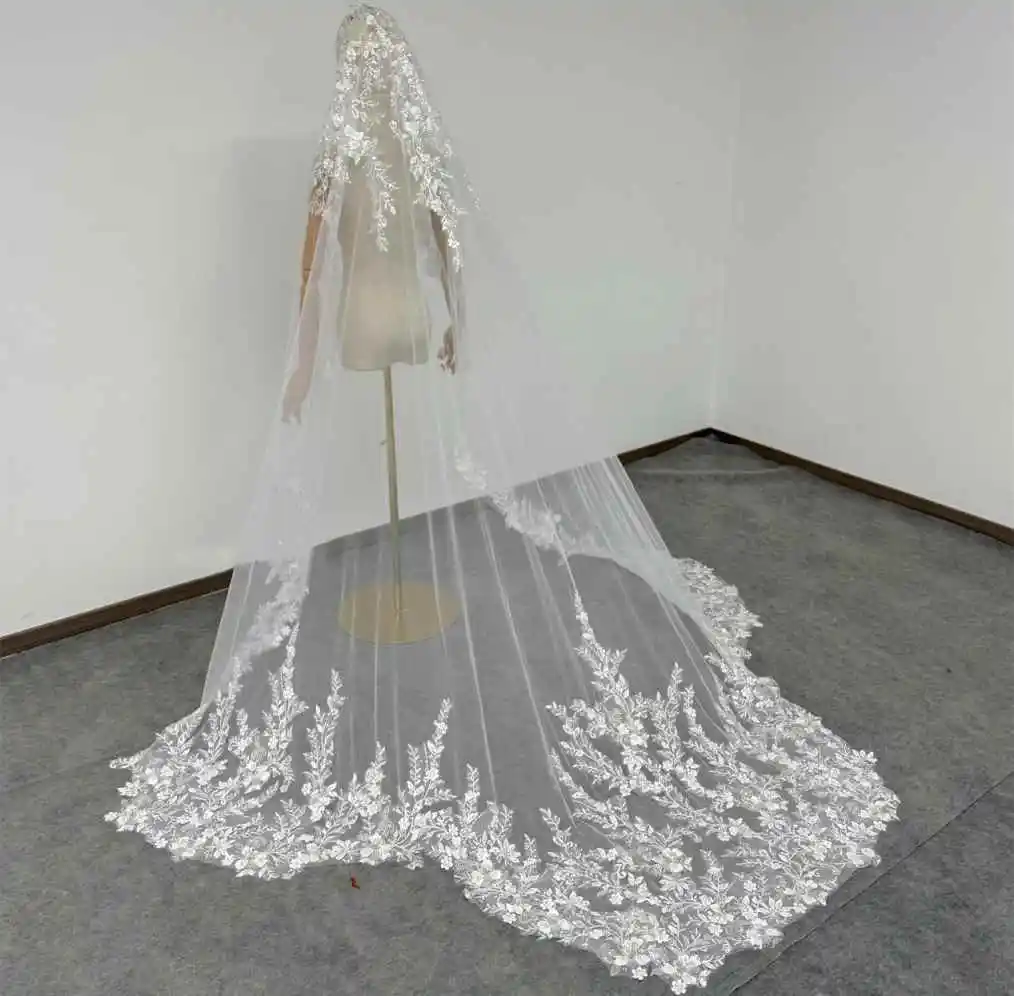 Luxury Wedding Bridal Veil One-Layer 3M Length Cathedral Pearls Rhinestones Veils With Comb Wedding Accessories Customized