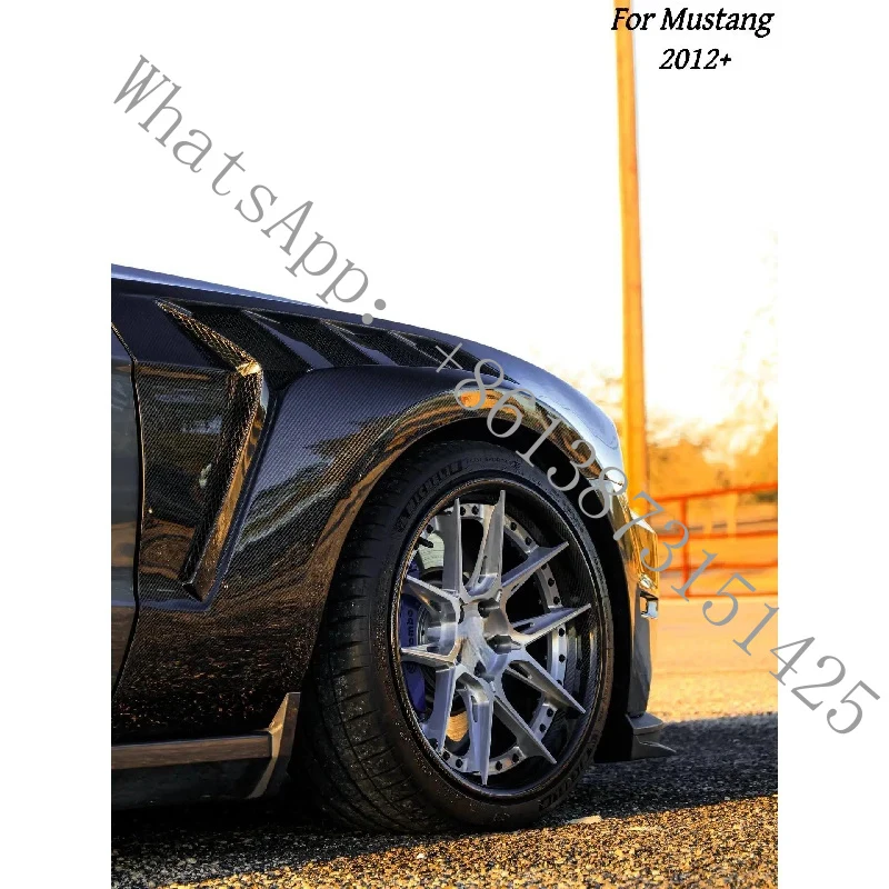 

Suitable Mustang GTD Style Carbon Fiber Fenders 2012-2014 Side Regular Style Modification