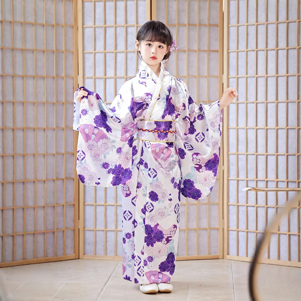 ㊶紫色花柄着物の人形　三越で購入 Sc497466fde7f477e912a580198b93