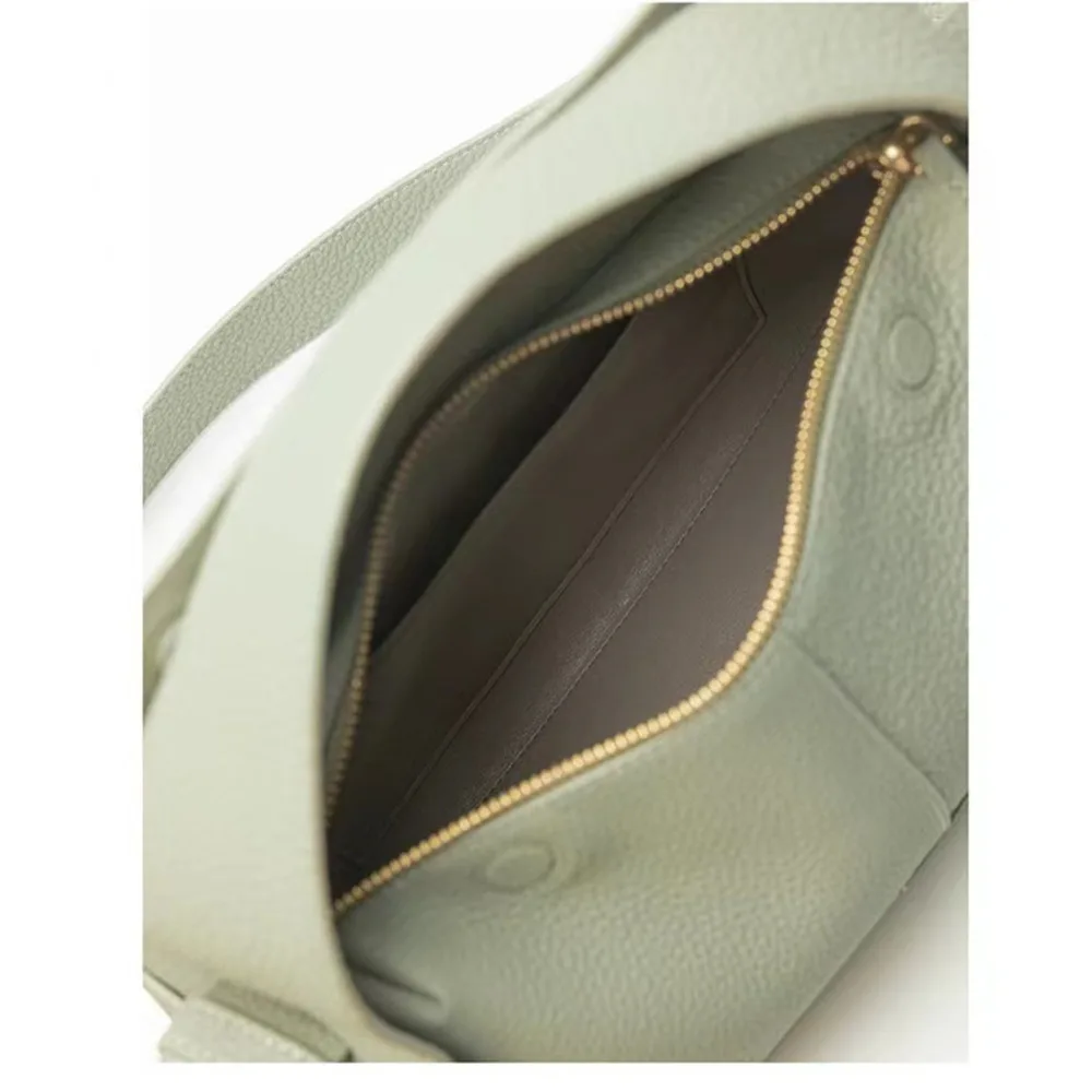 Mountain Down mit Kiefer Hängeohren-Serie Traufe Klein Vielseitig Pendler Schräg Kreuz Schulter Handheld Damen_voghion.com