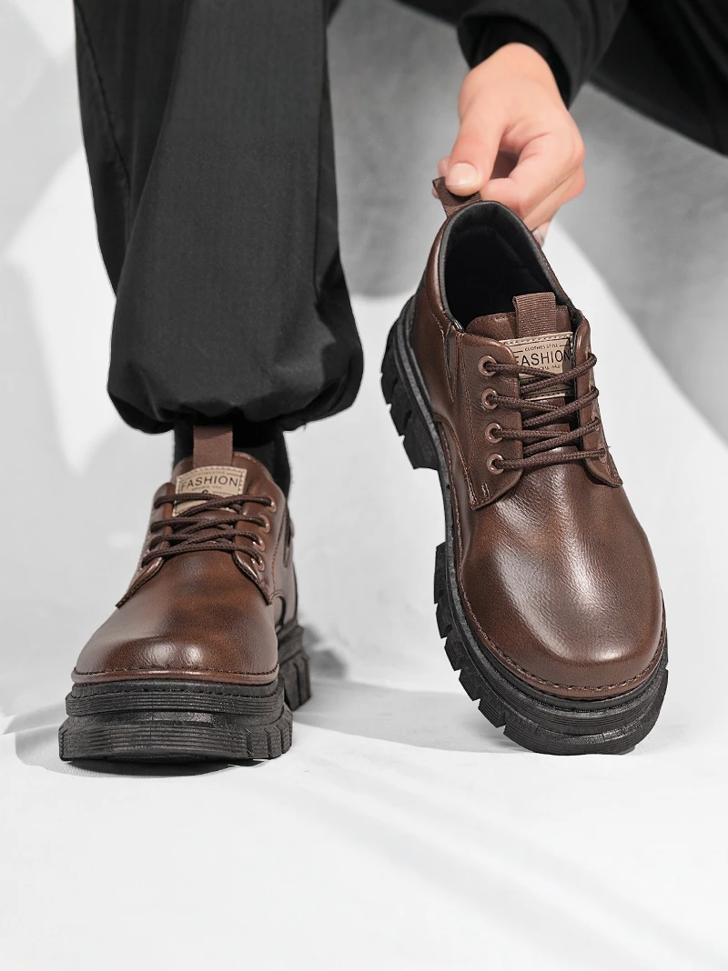 

Мужские повседневные кожаные туфли Весна 2026: Новинка в стиле ретро, британский дизайн, с широким носком, универсальные, удобные, для отдыха и делового стиля