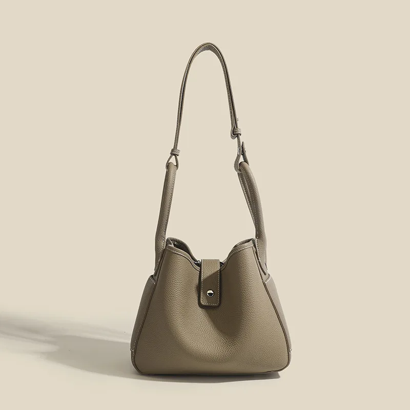 

Real Leather Female Purse Individual Style Niche Design Basket Shaped Pure Hue Soft Leather Bucket Carryall