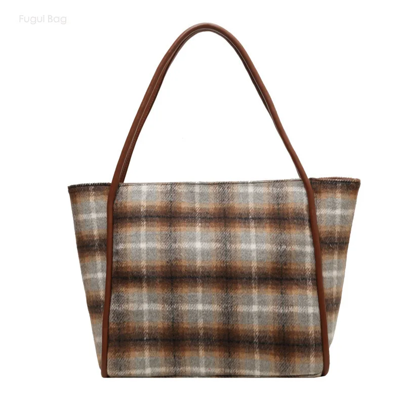 Women's Shoulder Bag Tote Bag Crossbody Handheld New Fashion Versatile Casual Woolen Plaid Large Capacity Commuter Students