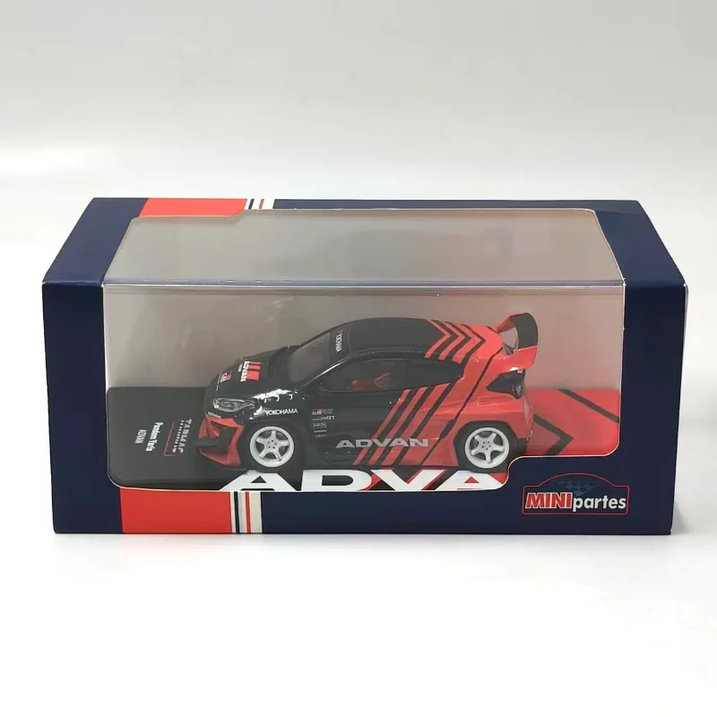 Toyota Diecast 1/43 Pandem Yaris ADVAN Alloy Model samochodów kolekcjonerskich pojazdów do zabawy