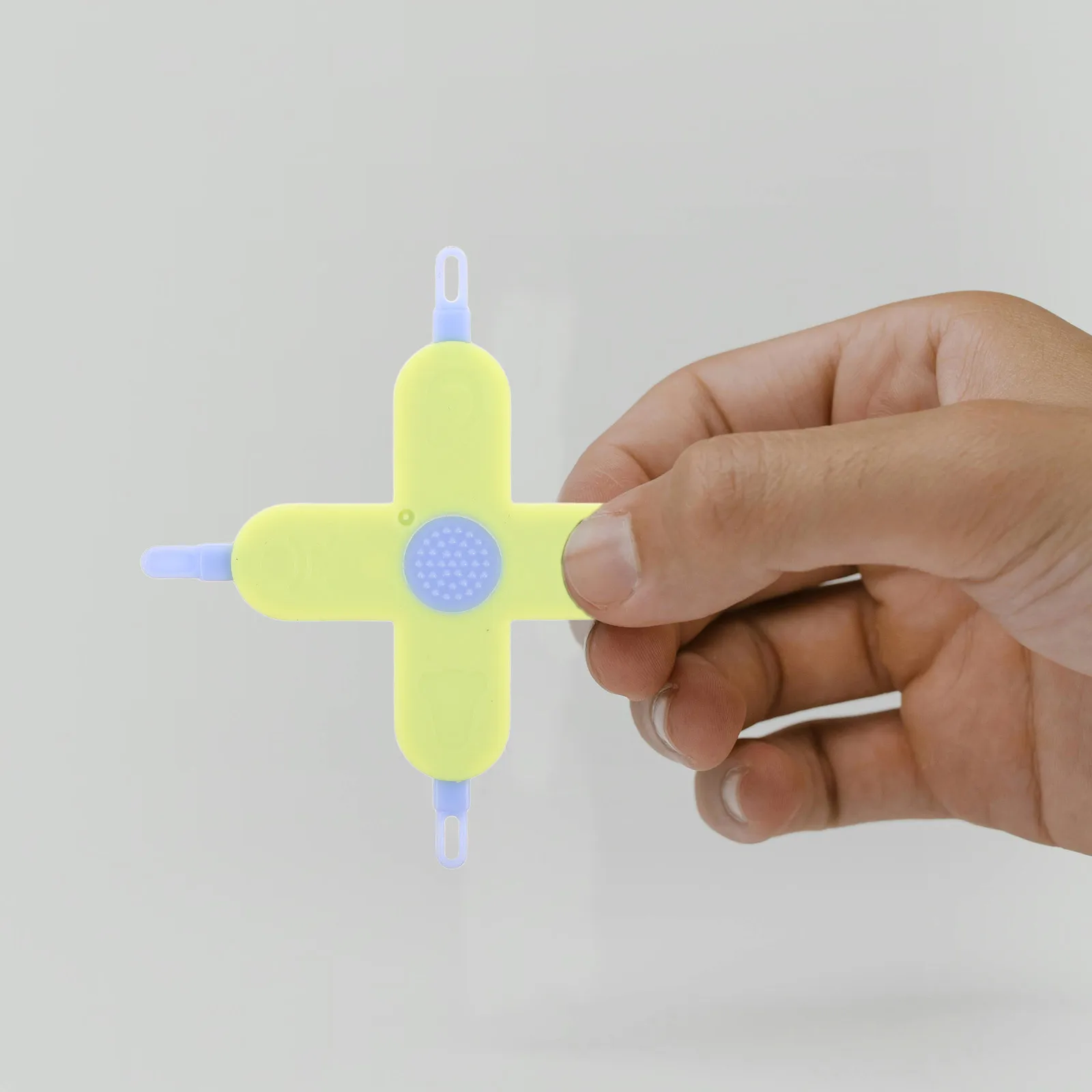 منظف شمع الأنف والأذن للأطفال 4 في 1 أداة العناية بالرضع تصميم متقاطع لتشذيب الأظافر شفط الأنف لحديثي الولادة لتخفيف الاحتقان #6