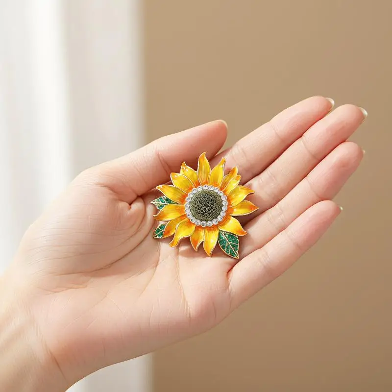 1Pcs Dawn Sunflower Brooch - High-end Women's Fashion Drip Oil Sunflower Lapel Pin With Light Luxury, Small And Unique Design