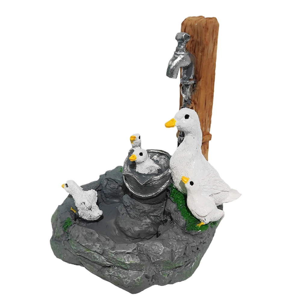 

Solar Duck Squirrel Sculptures Resin-made Animal Garden Statues With LED Lights Garden Art