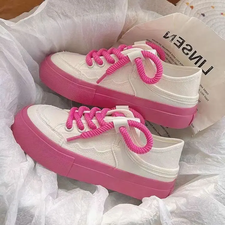 Zapatos blancos pequeños con cordones, zapatillas de lona transpirables, suela gruesa, informales, con cordones, primavera y verano, 2023