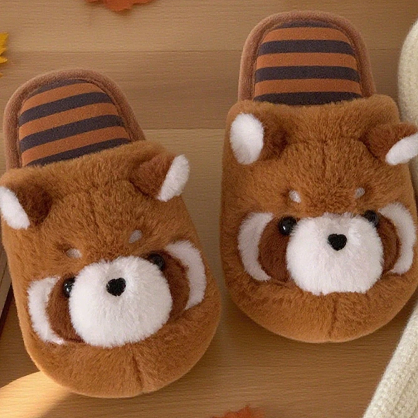 النساء منزل نِعال من الفراء عادية لطيف ثلاثية الأبعاد على شكل جميل الراكون تصميم براون الشتاء داخلي عدم الانزلاق باطن دافئة لينة مريح المنزل جديد