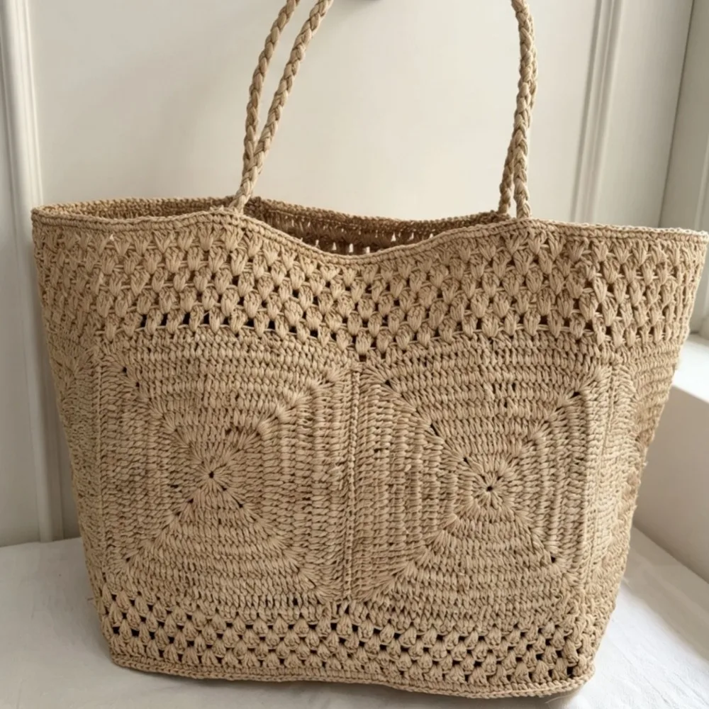 

Handwoven Handbag Women's Summer Popular Fashion Hollow Crochet Outings Seaside Vacation Shoulder Texture Unique Fashion Simple