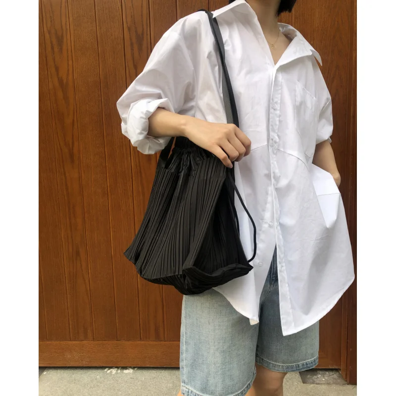 Miyake Pleated Travel Bag Korean 2023 Fashion Shoulder Bags Designer Handbag Tote Bags for Women