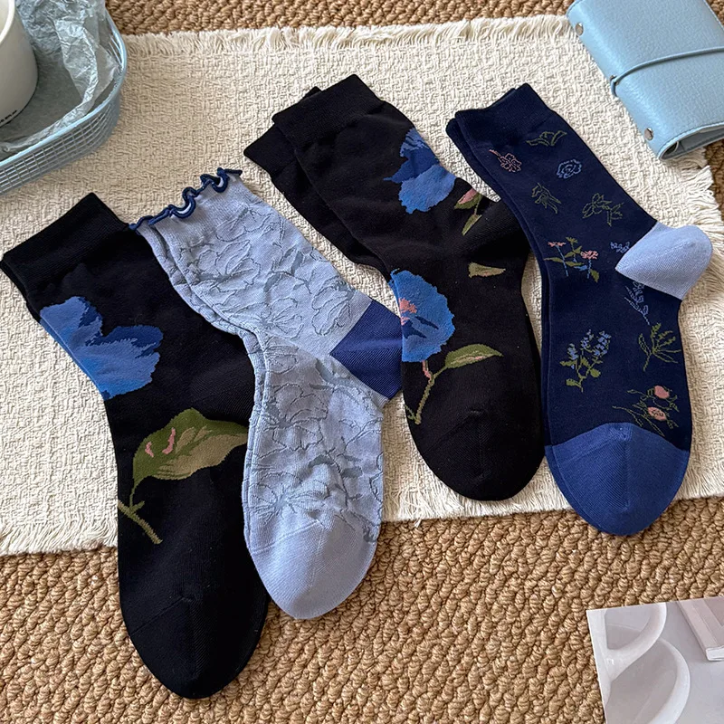 Women's Socks 2026 New Autumn and Winter New Floral Print Japanese Long Socks Chinese Style Embossment Flower Middle Tube Socks
