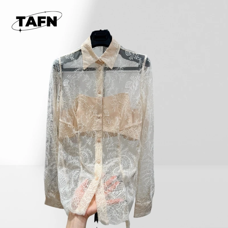 女性の白シャツクラシックボタンブラウスレディースクラシックフィットシャツエレガントなボタンダウンブラウス長袖カジュアル AF3031