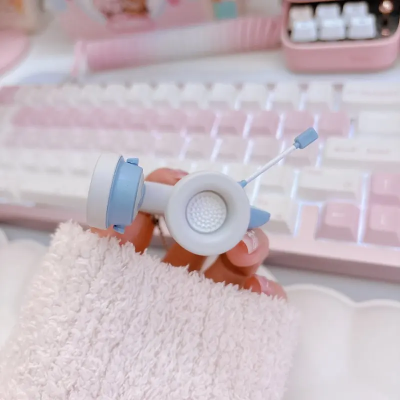 Spot japonés genuino Bandai Esports chica oreja de gato Yowu auriculares Mini colgante accesorio colgante huevo retorcido