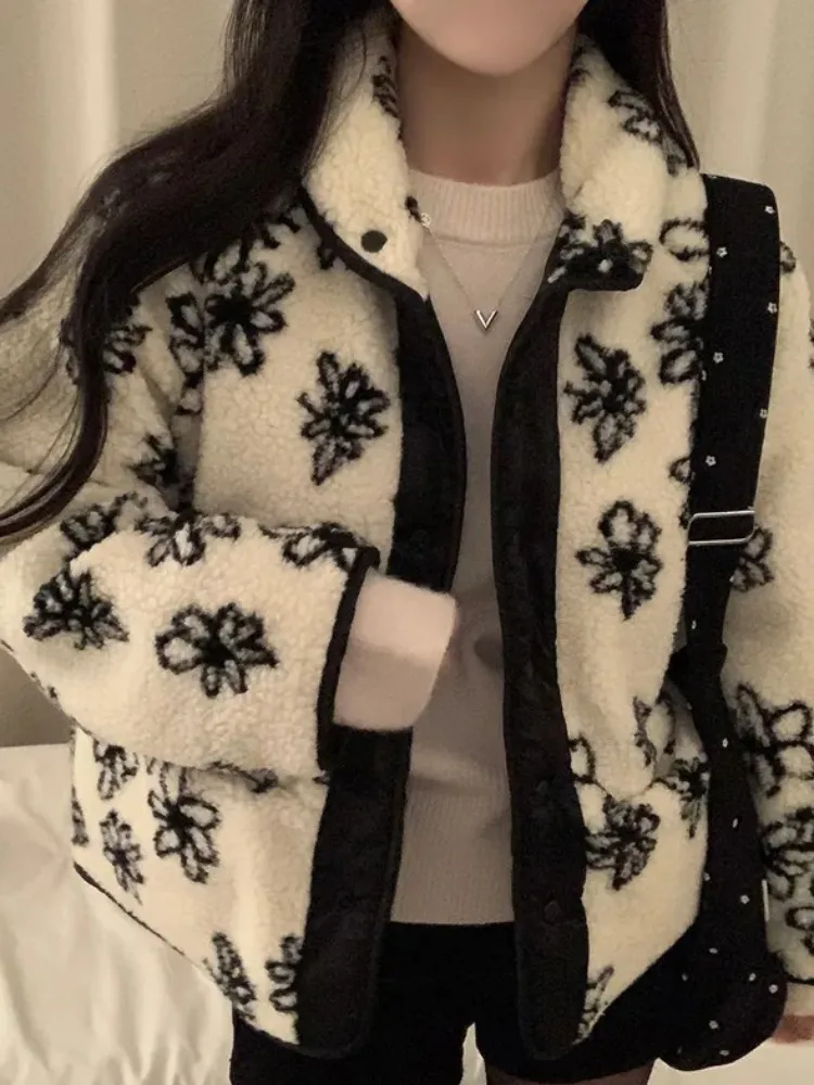 เสื้อโค้ทขนแกะเกาหลีสำหรับผู้หญิง ดีไซน์แฟชั่นลายดอกไม้ สวมใส่ได้สองด้าน ทรงยาว ผ้าเนื้อนุ่ม บางปานกลาง