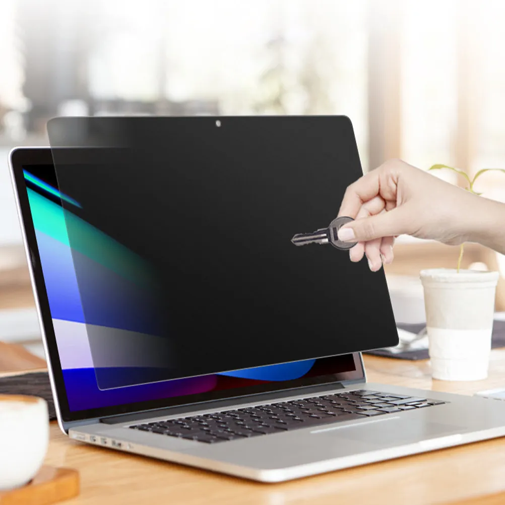 

Laptop Privacy Screen Film High-Durability Pet Material Anti-Peeping Filter for Public Transport Offices Cafes Airplanes