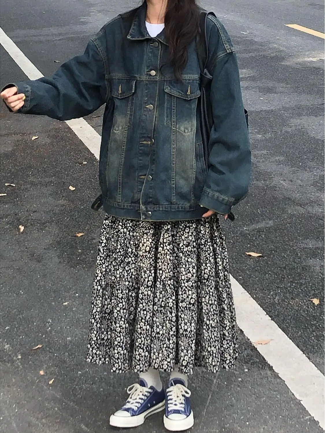 

Женские модные куртки, качественные гоночные темно-синие гоночные нашивки, одежда с рваной вышивкой, джинсовая одежда премиум-класса, модный большой размер