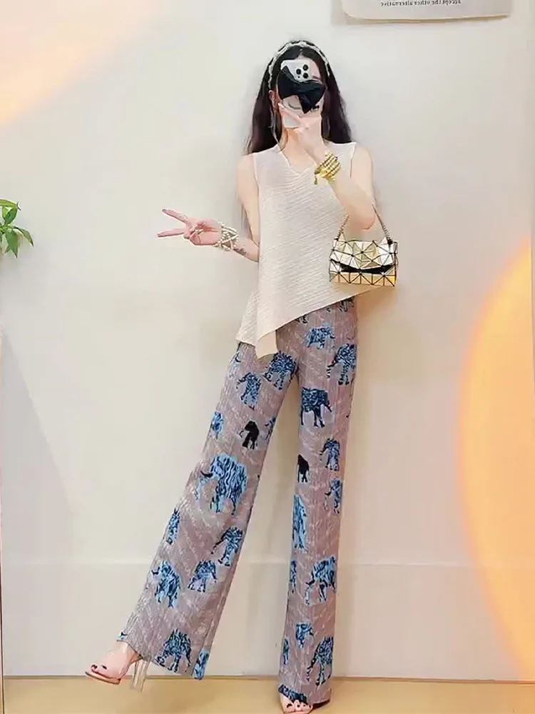 

Ретро-костюм «Три дома» для лета: комплект из топа с круглым вырезом без рукавов и плиссированных брюк с принтом, женский повседневный стиль, дышащий полиэстер