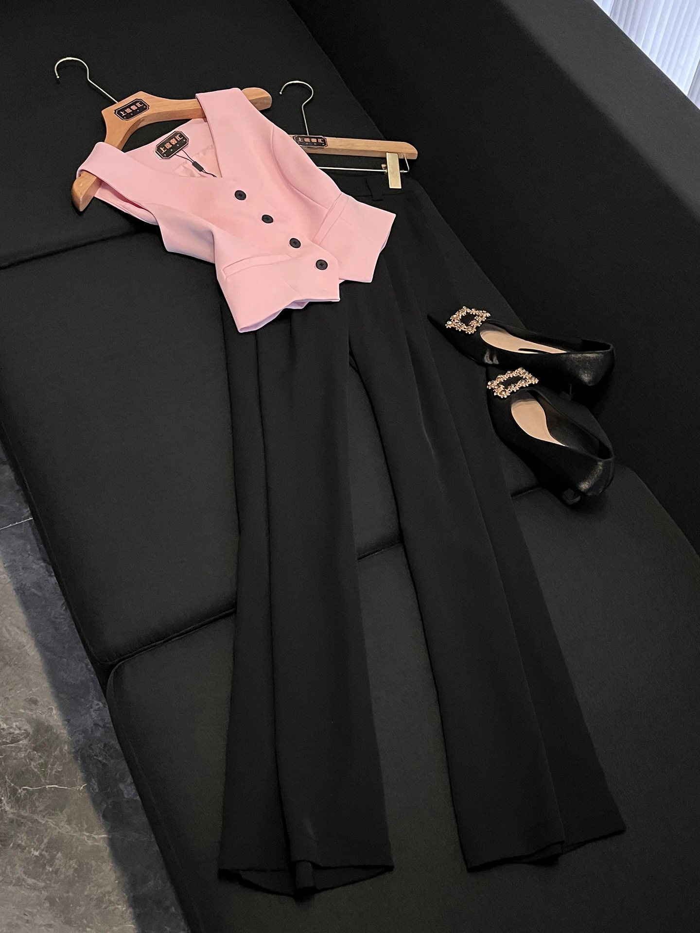 2026 Autumn New Style Women's Vest Wide Leg Pants Two-Piece Set Commute Fashionable High Waist Short Length Button up Slim Fit