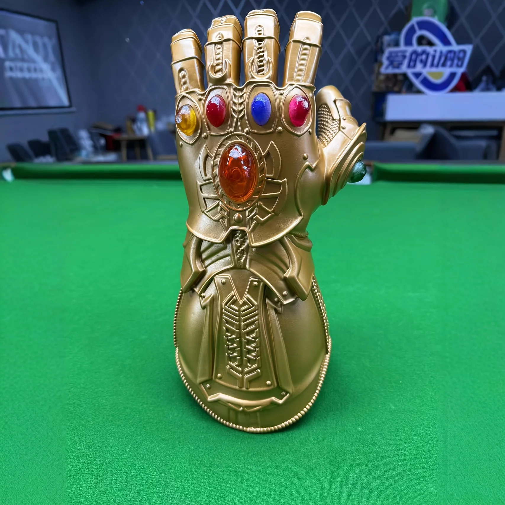 

Перчатки Доминанта из фильма «Мстители: Война бесконечности», модель 1:1, мягкие, для косплея (только для левой руки)