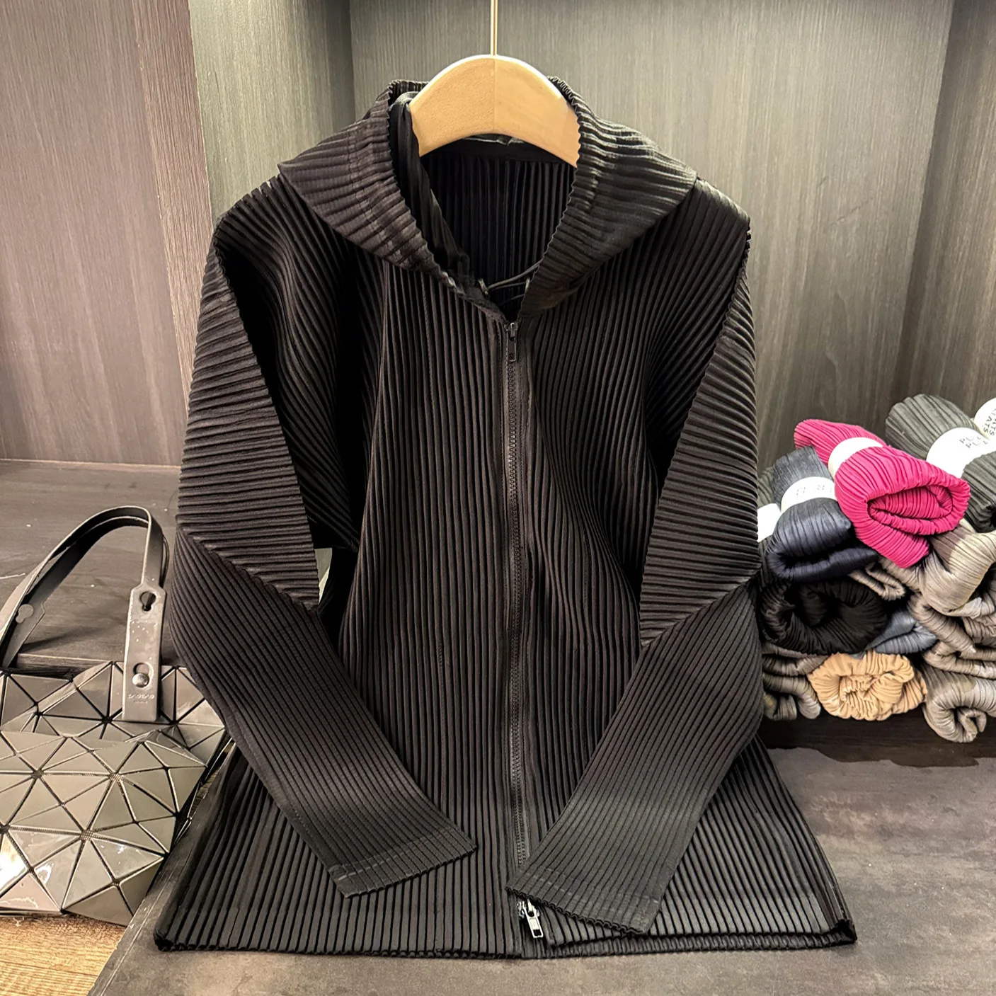 Miyake Pleated 2025 Zipper Cardigan Jacket for Women Hooded Autumn New Versatile Casual Pleated Solid Color Top for Women