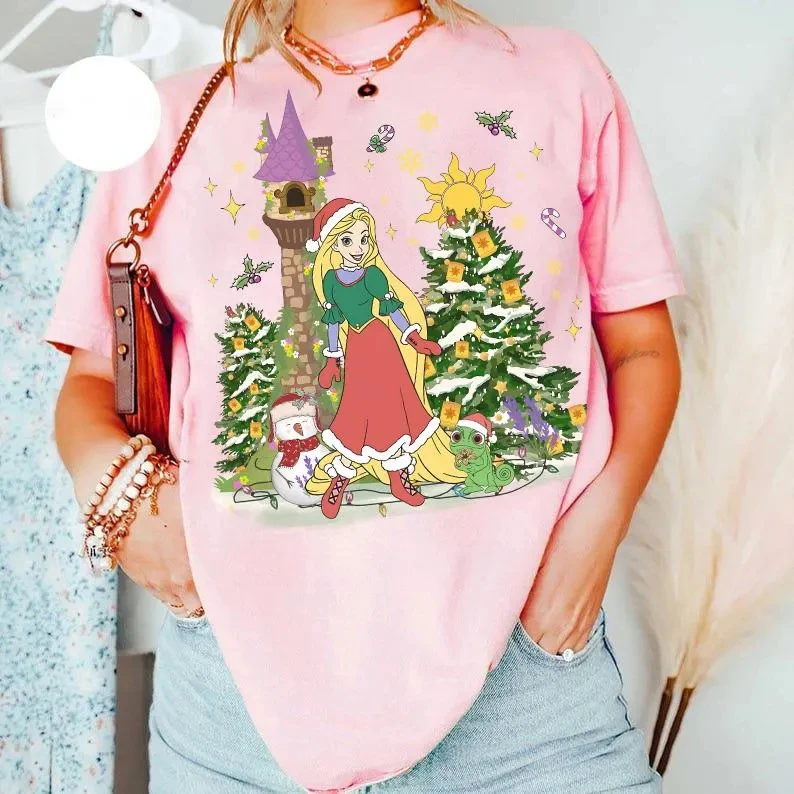 

Disney Rapunzel Rapunzel and PASCAL Christmas Tree T-shirt, Rapunzel Rapunzel Lantern Christmas T-shirt