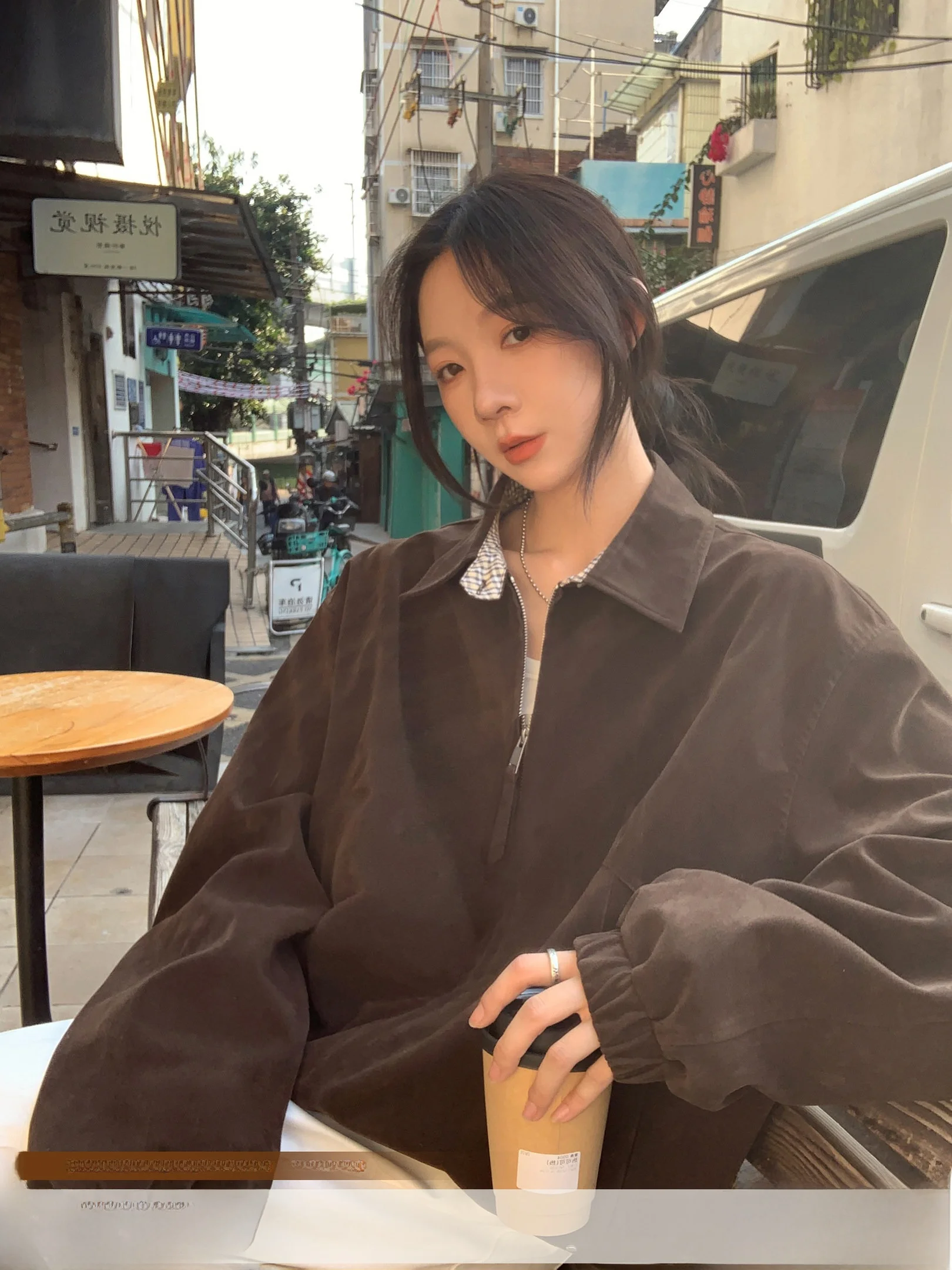 

Американский стиль: Женская повседневная куртка с длинными рукавами, воротником и застежкой-молнией, универсальная, кофейно-коричневая, в клетку, с цветовыми блоками