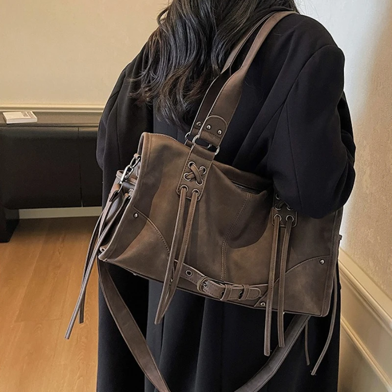 Vintage Faux Leather Shoulder Bag, Adjustable Wide Strap Large Capacity Crossbody Tote Purse for Women Y2K Streetwear Tote Bag
