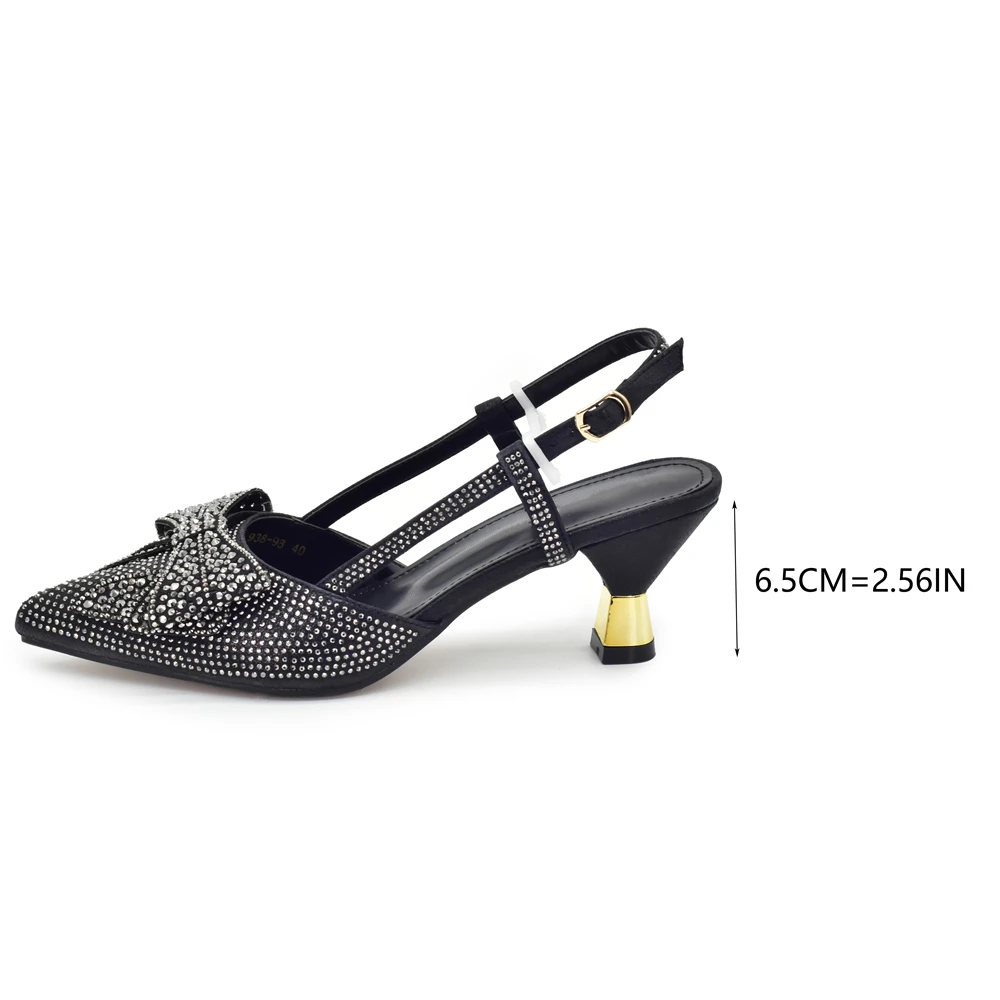 2025, modisches Bankett, exquisites Party-Top, luxuriöses, spitzes Zehen-Fliege-Set mit hellen Diamanten, Sommer-Damen-High-Heels-Schuhen und Taschen