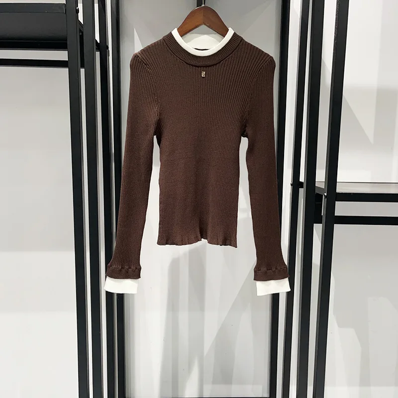 【Geschenk kostenlos】 Graues, geripptes Stretch-Strickoberteil für Damen im Herbst und Winter 2025, mit Rundhalsausschnitt und Kontrastbesatz