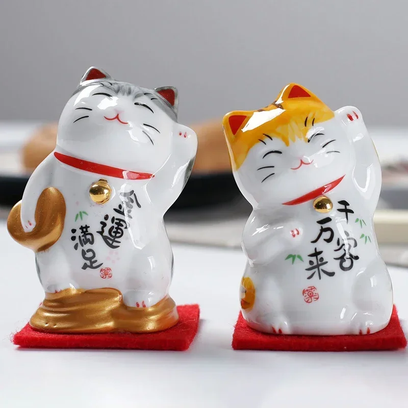 1 Set Ceramic Lucky Fortune Cat Desktop Decoration Mini Figurine Cute Kitten Maneki Neko Ornament With Cushion 3.15 Inch