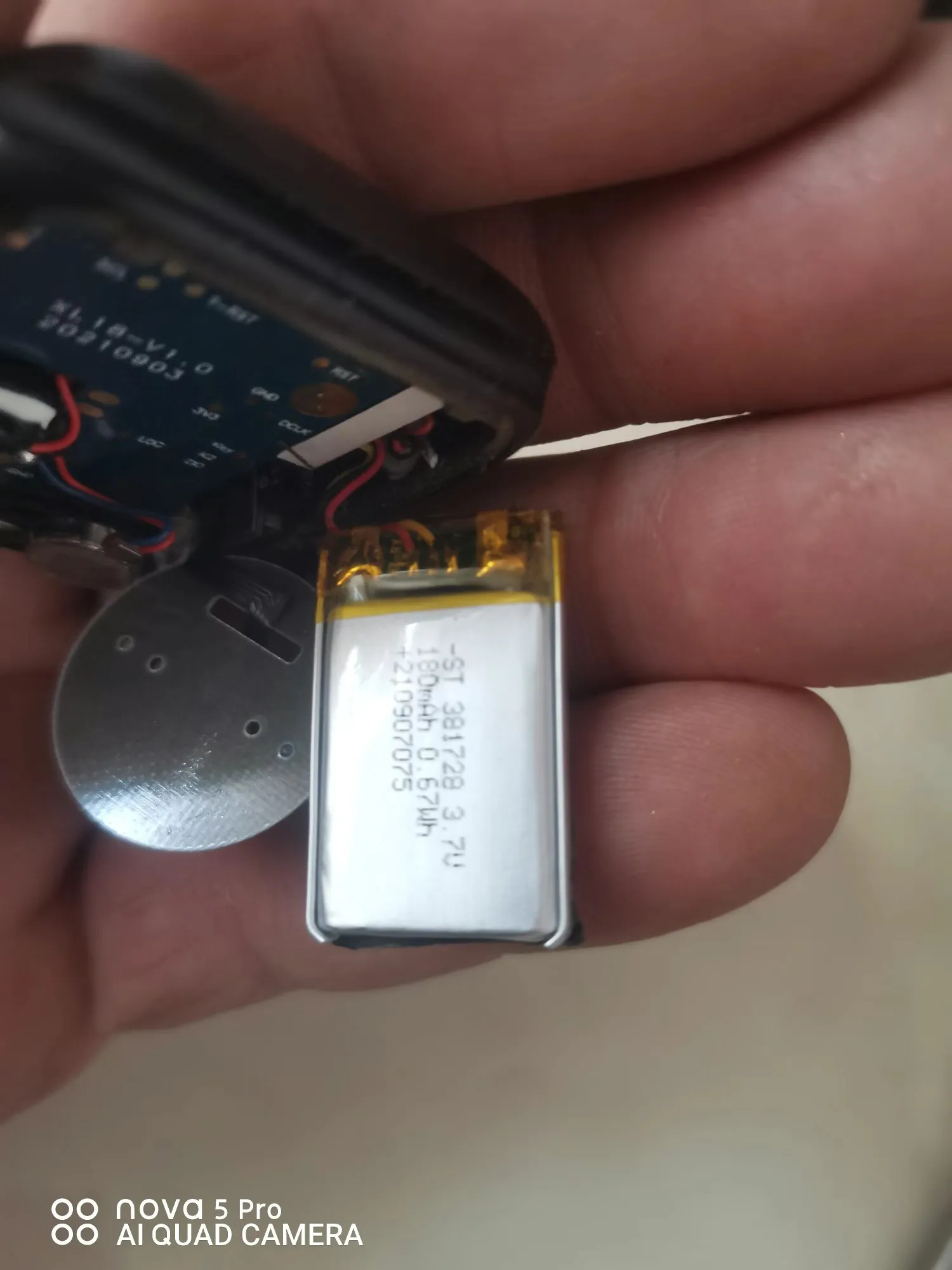 180MAH polymer battery 381728 beauty device, smartwatch, shaver, sound pickup, beauty eye recording, three wire 3.7V
