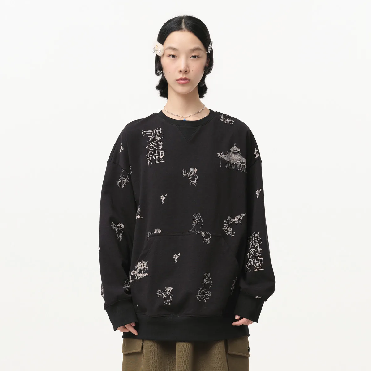 

MOVEUP Long Sleeved Round Neck Sweatshirt Autumn Pure Cotton Graffiti Printed Drop Sleeves Casual Pullover For Women 124310536