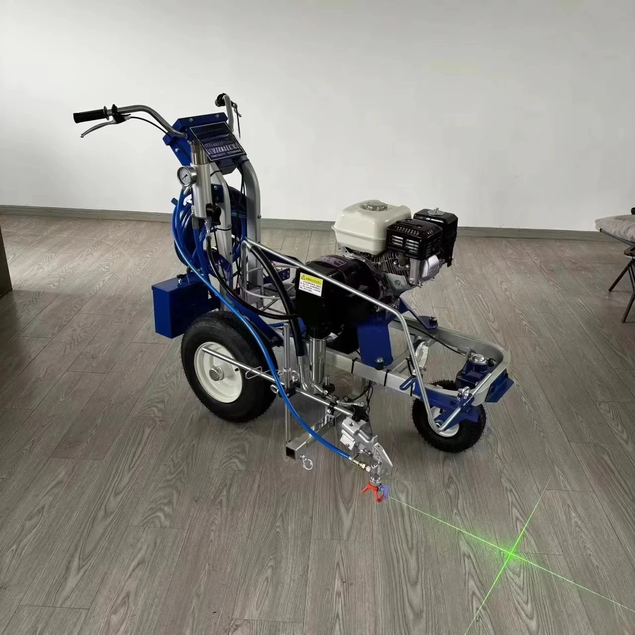 Road Marking Cold Paint Hand Push Applicator Machine with 6.5HP Honda Engine