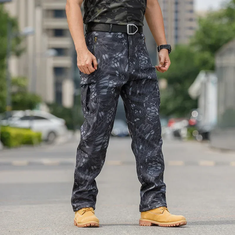 남성용 새로운 야외 스포츠 및 레저 하이킹 바지 야외 하이킹을위한 방풍 위장 스트레이트 튜브 통기성 바지