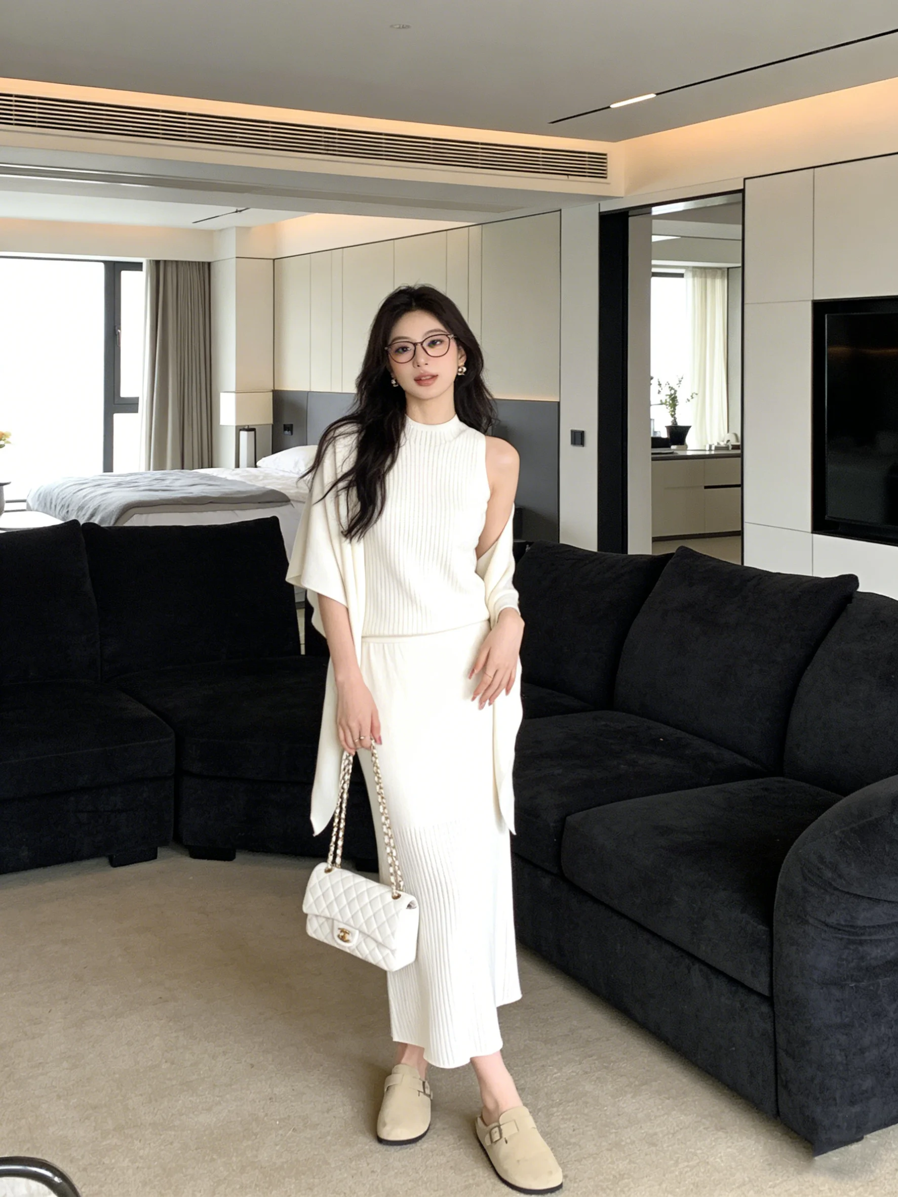 

Spring Soft Skin-Friendly Knitted Three-Piece Set Women's Korean Style White Ensemble Short Sleeve round Neck Vest High Waist