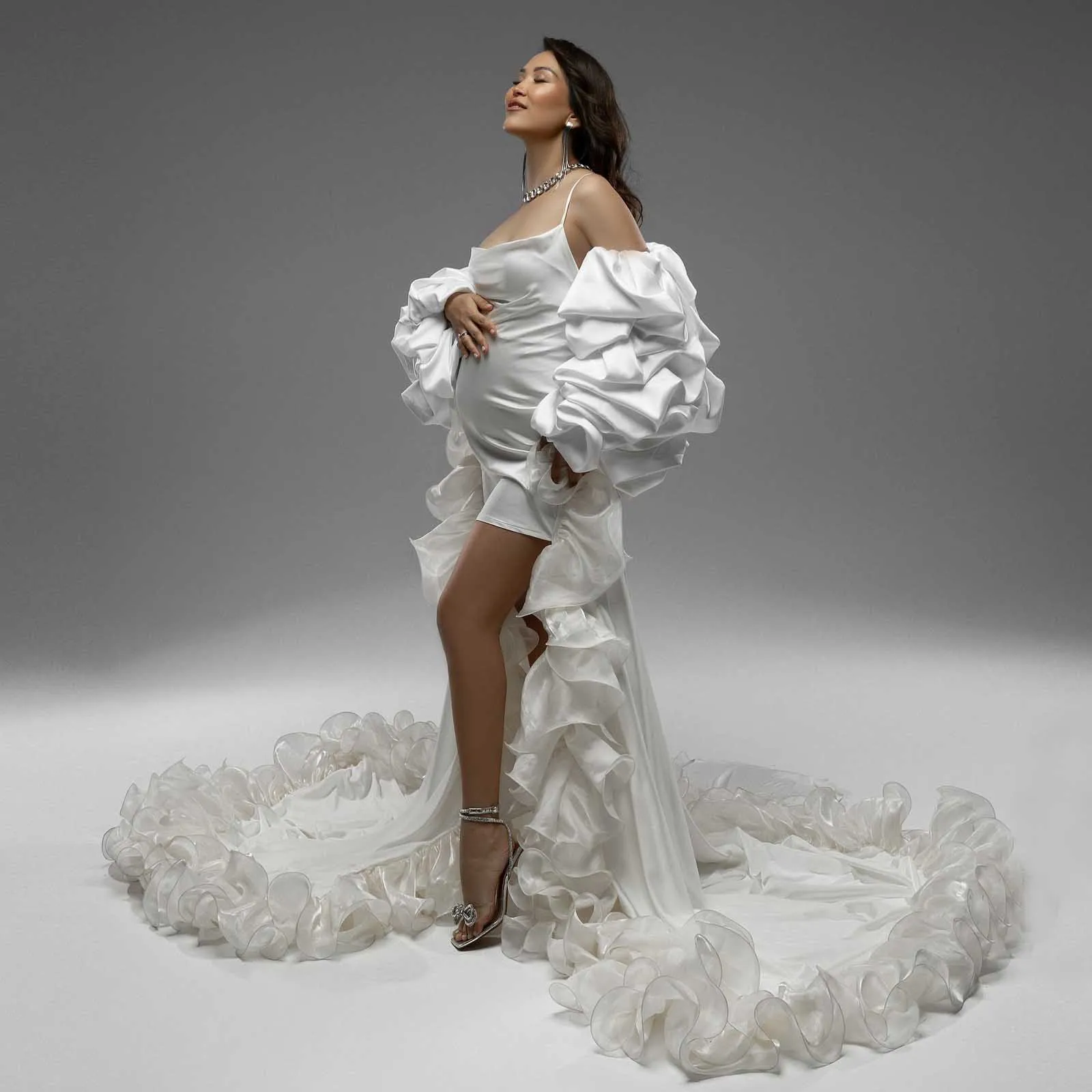 Elegance Off White …