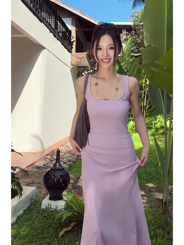 

Новое летнее платье-миди из трикотажа фиолетового цвета с квадратным вырезом, на бретельках, приталенное, с комфортной талией и юбкой А-силуэта