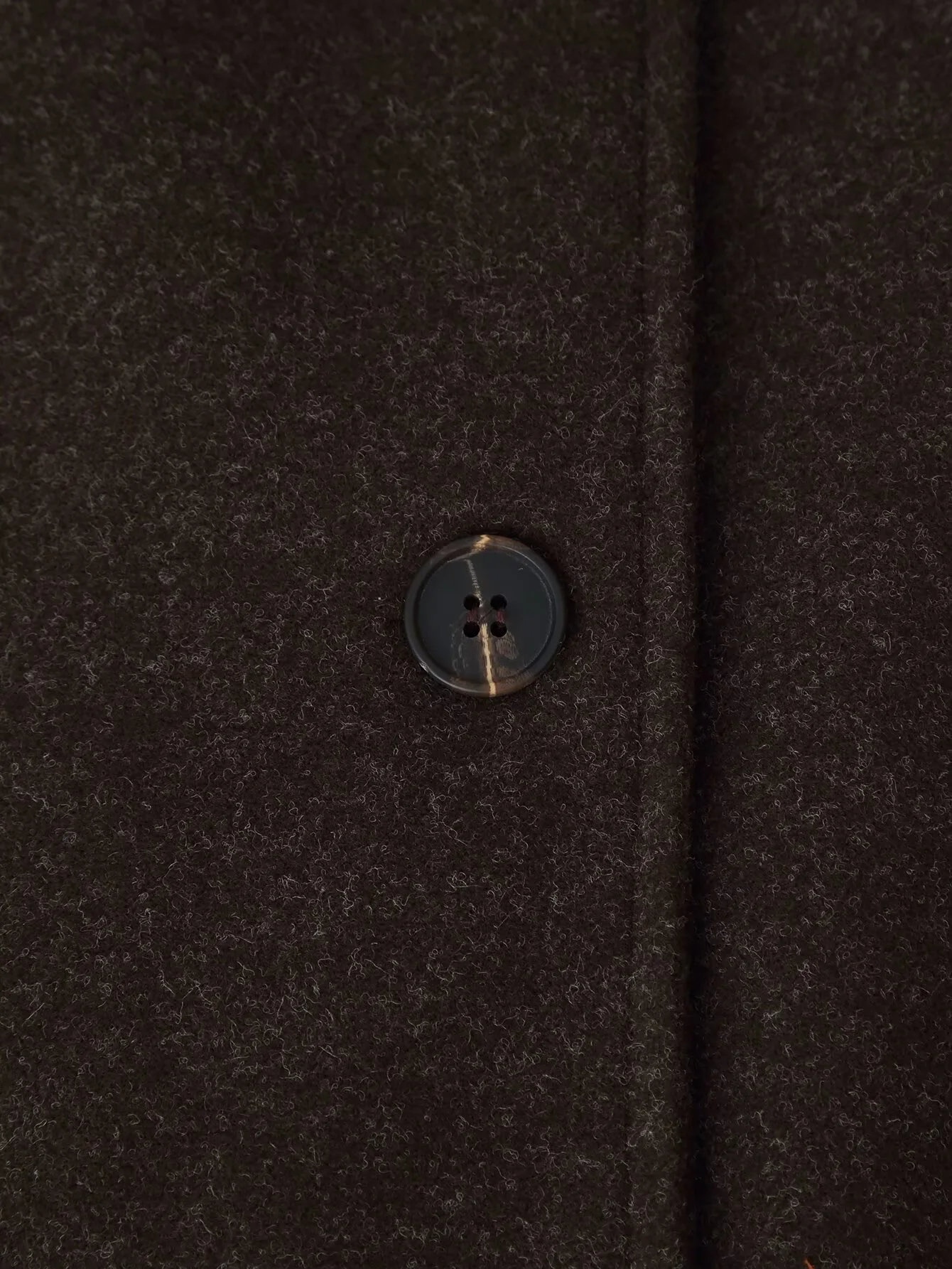 2025 Winter Nieuwe Collectie Dames Casual Mode Double-Breasted Sluiting Schuine Zak Revers Lange Mouw Halflange Jas