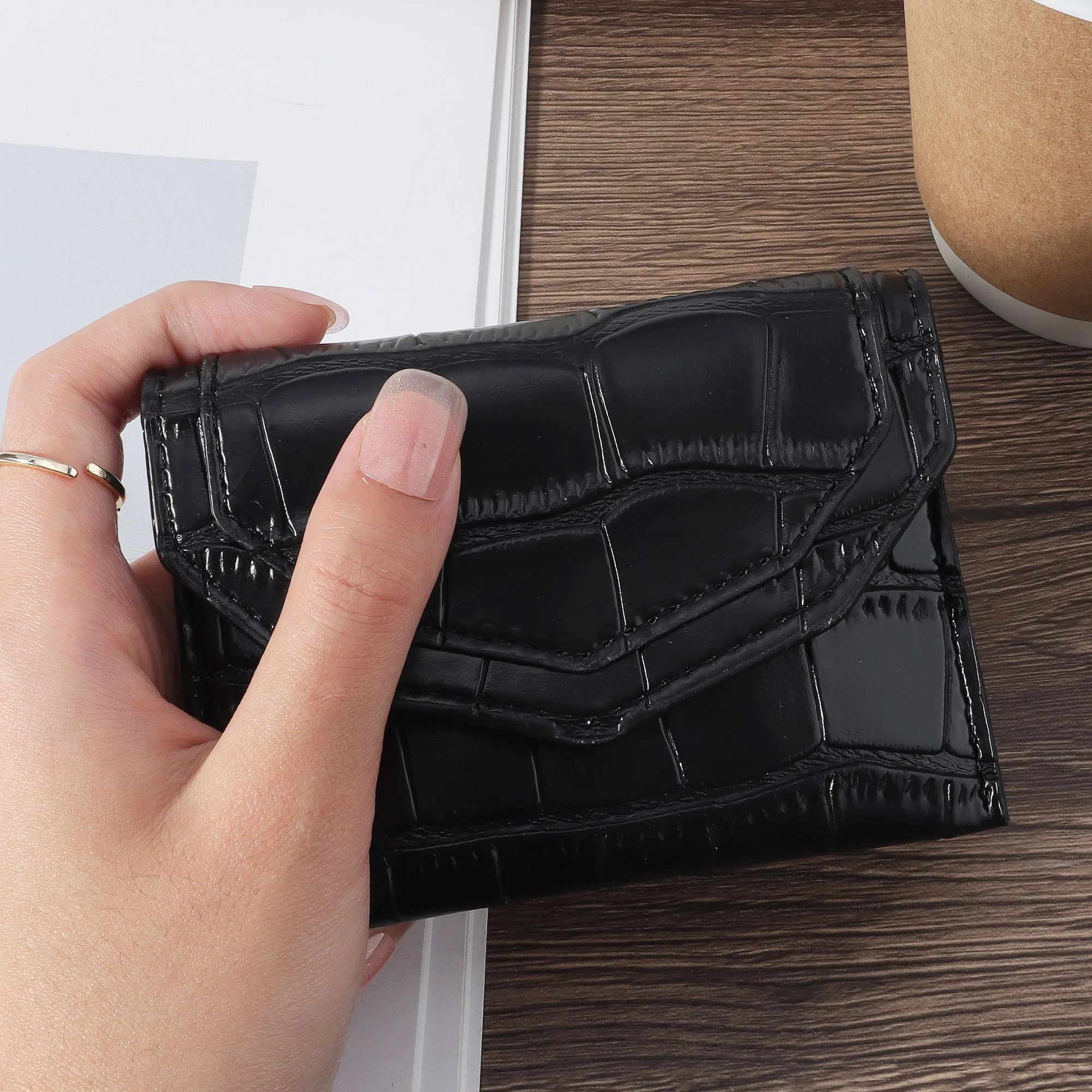 New minimalist card holder ultra-thin, lightweight, portable cash ID card credit card coin pocket wallet, high-quality PU leathe