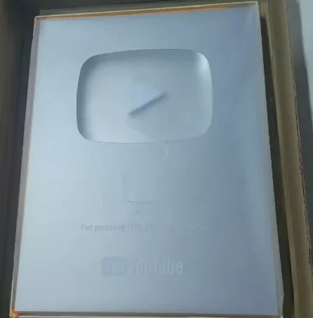 

YouTube Play Button Silver Gold YouTube Medal Wall Decoration Internet Celebrity