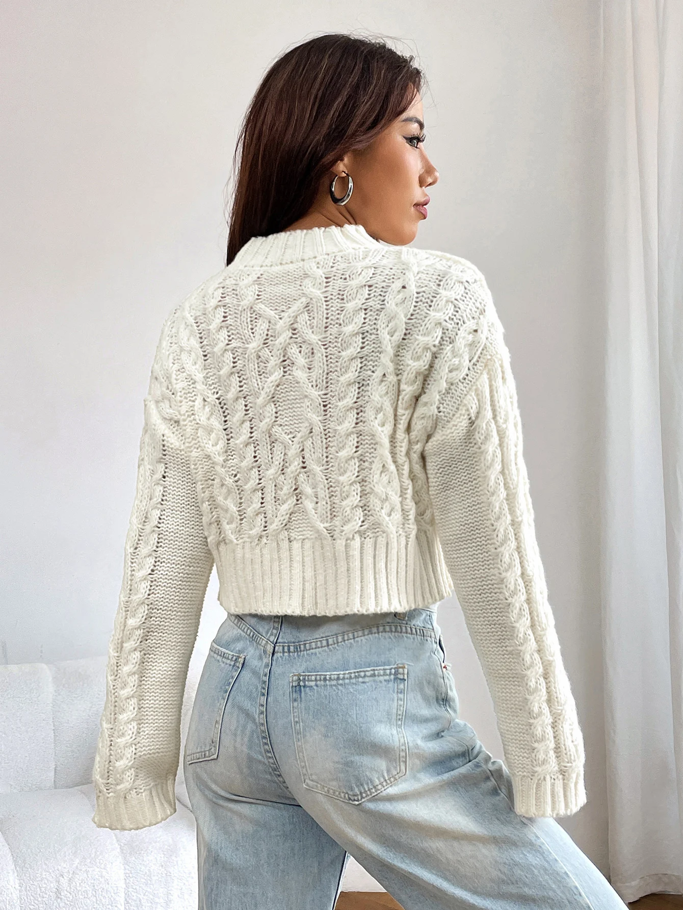 Europe and the United States autumn and winter style loose twist pullover jacket temperament casual sweater knitted top